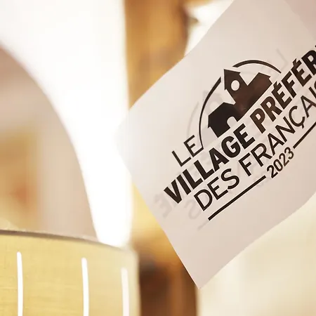 Le Clocher Aux Cigognes Au Village De Bergheim