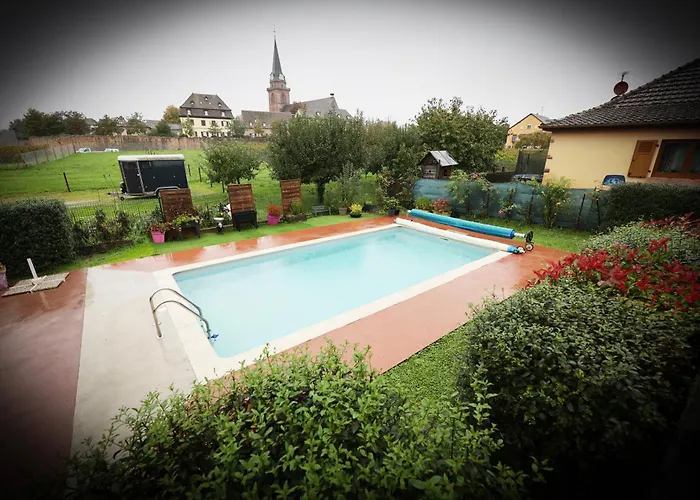 Le Clocher Aux Cigognes Au Village De Appartamento *