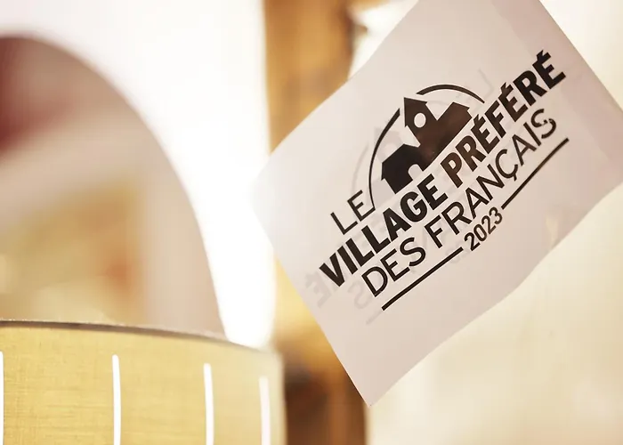 Le Clocher Aux Cigognes Au Village De Bergheim